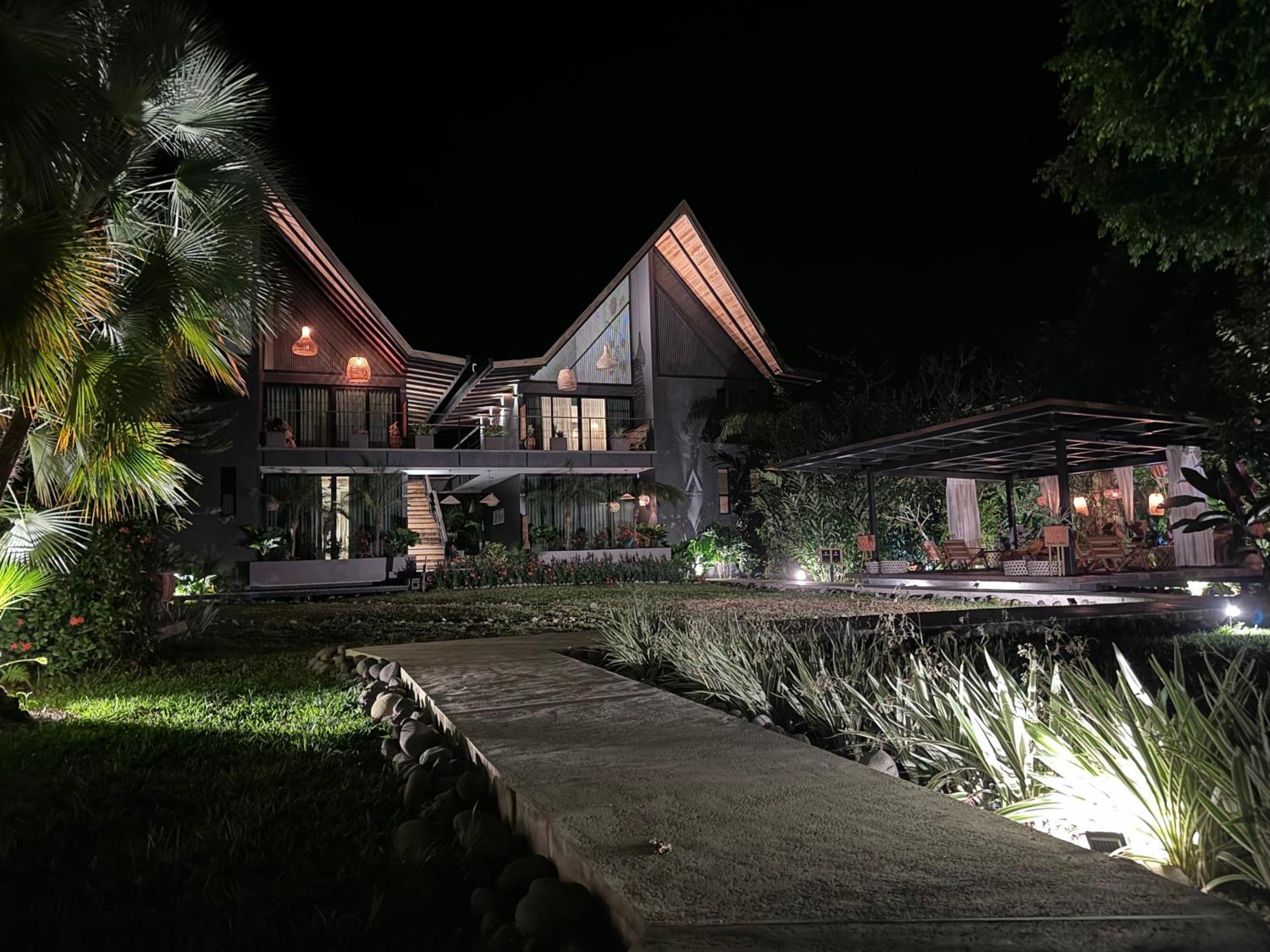 Namu Garden Hotel & Spa (Adults Only) Puerto Viejo de Talamanca Buitenkant foto